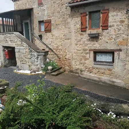 Chambre D'hote De La Petite Toscane D'auvergne Nocleg ze śniadaniem 3*